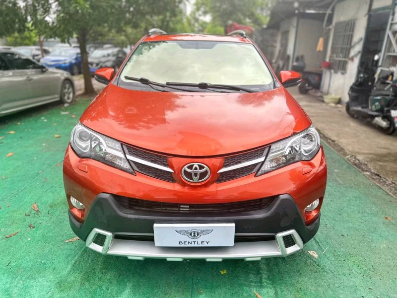 广州14年丰田RAV41
