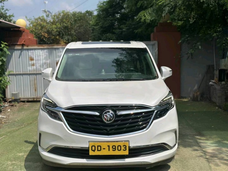 青岛21年别克GL81