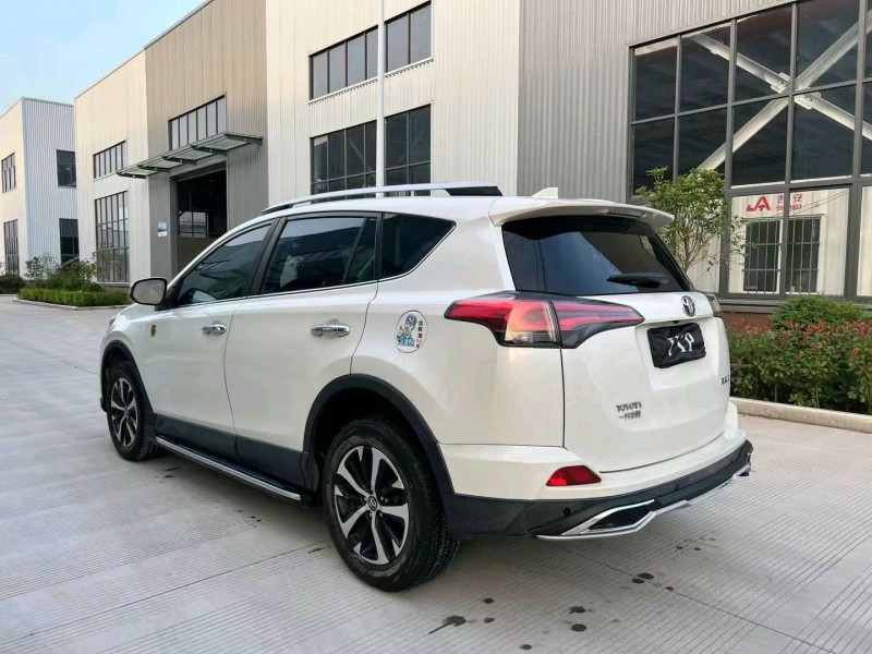 徐州18年丰田RAV4荣放8