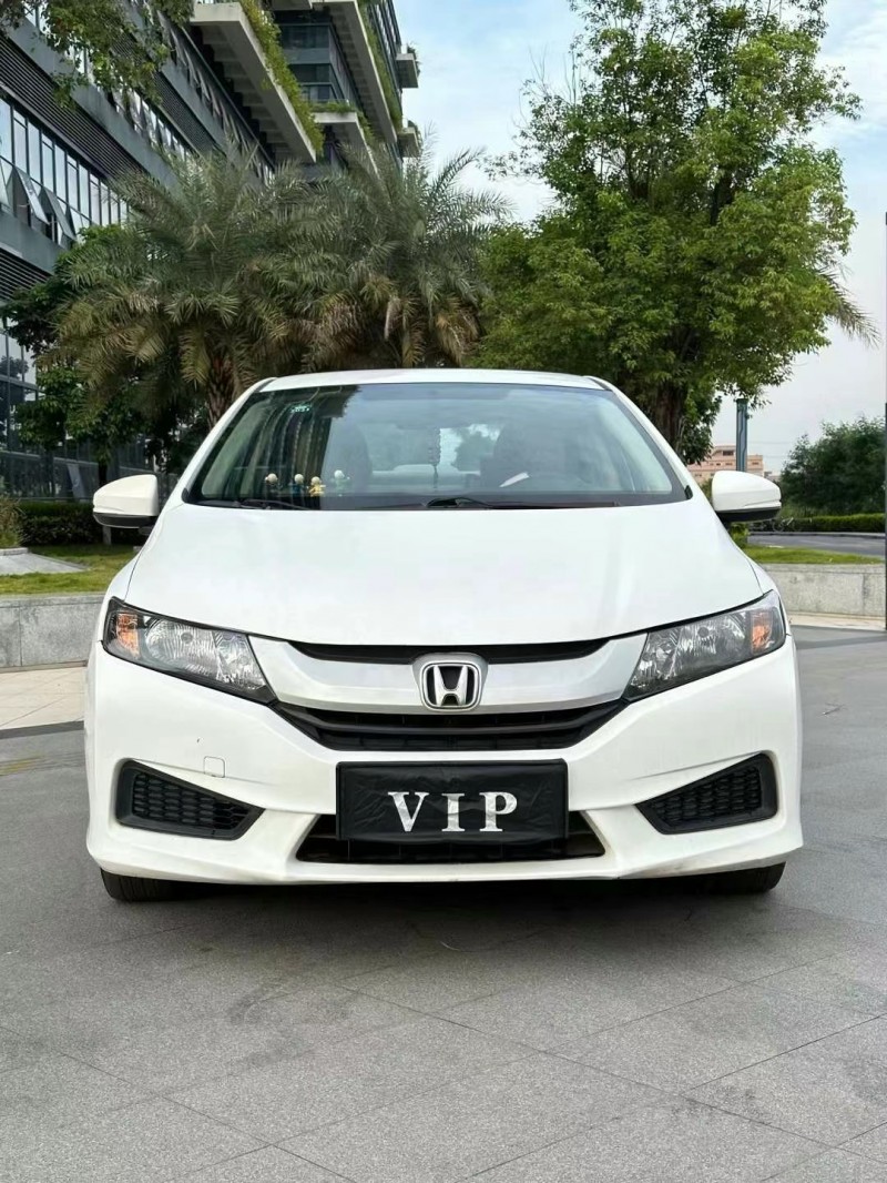 东莞17年本田锋范1