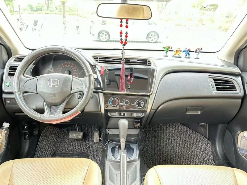 东莞17年本田锋范6