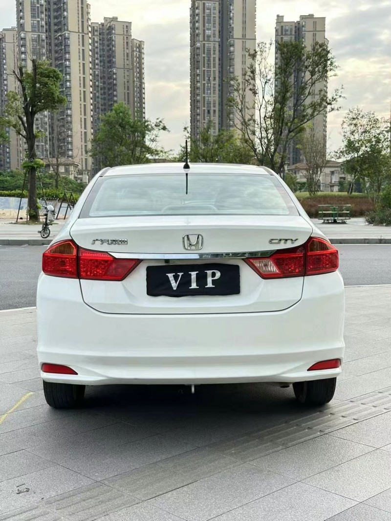 东莞17年本田锋范9