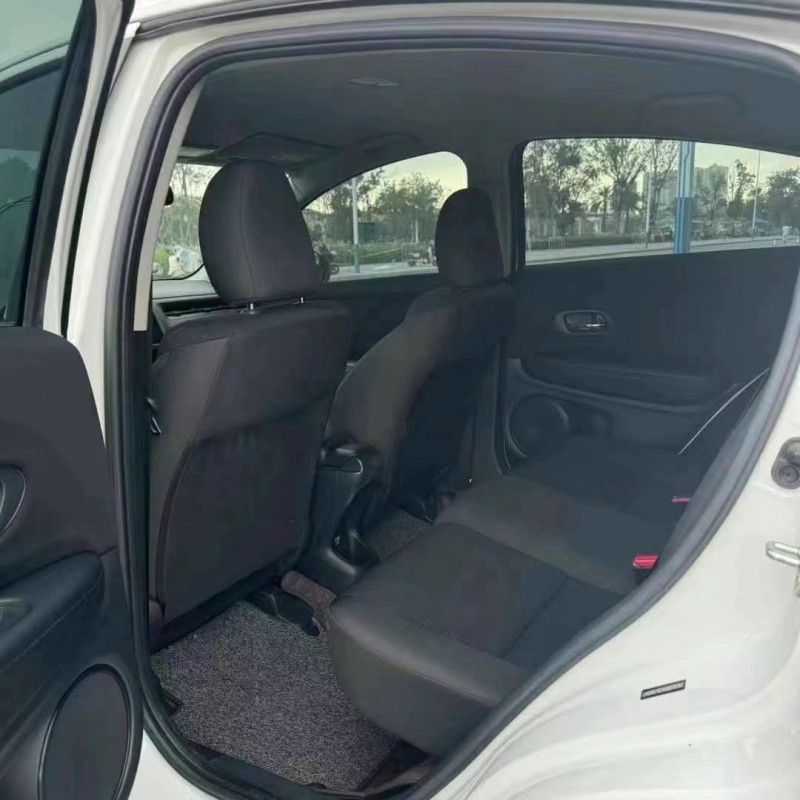 东莞22年本田缤智6