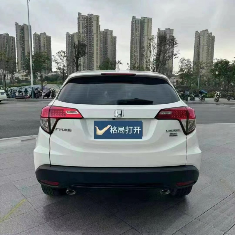 东莞22年本田缤智9