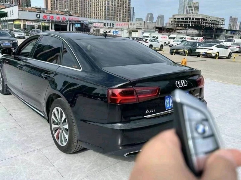 武汉17年奥迪A6L4
