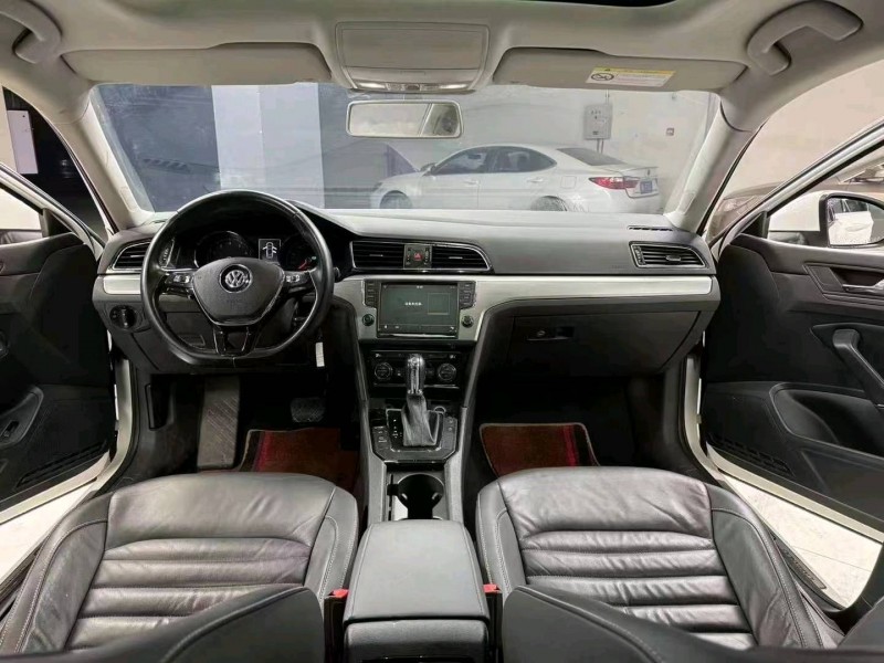 成都18年大众凌渡7