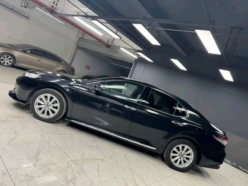 成都20年丰田凯美瑞3