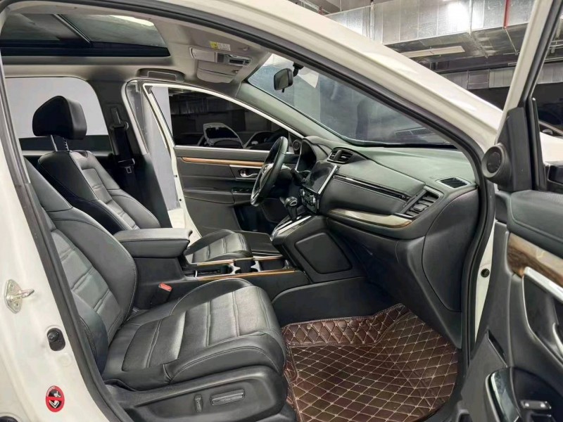 成都18年本田CRV4