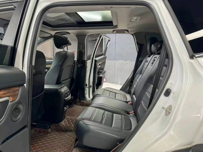 成都18年本田CRV7