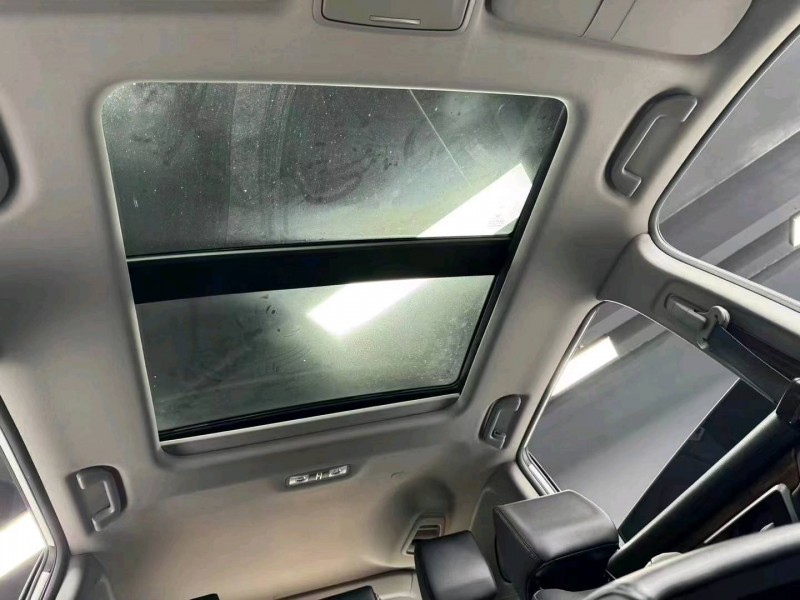 成都18年本田CRV8