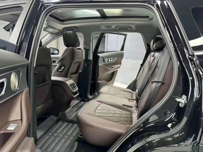 成都23年奇瑞瑞虎89