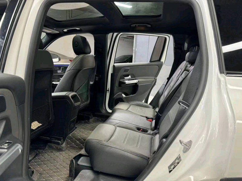 成都21年奔驰GLB9