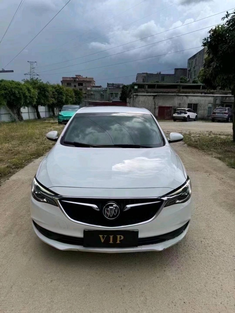 广州21年别克英朗1