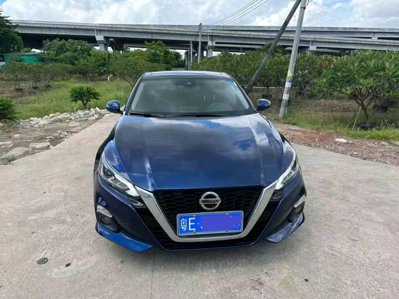 珠海21年日產天籟1