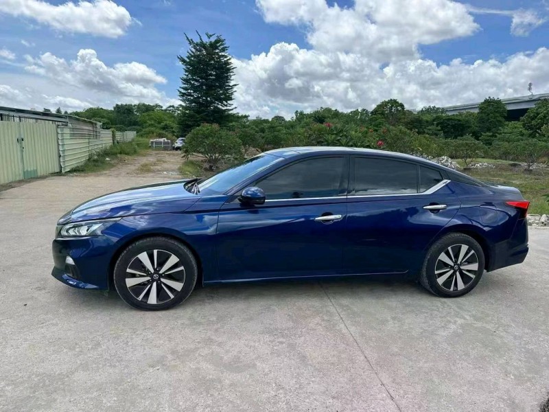 珠海21年日產天籟3