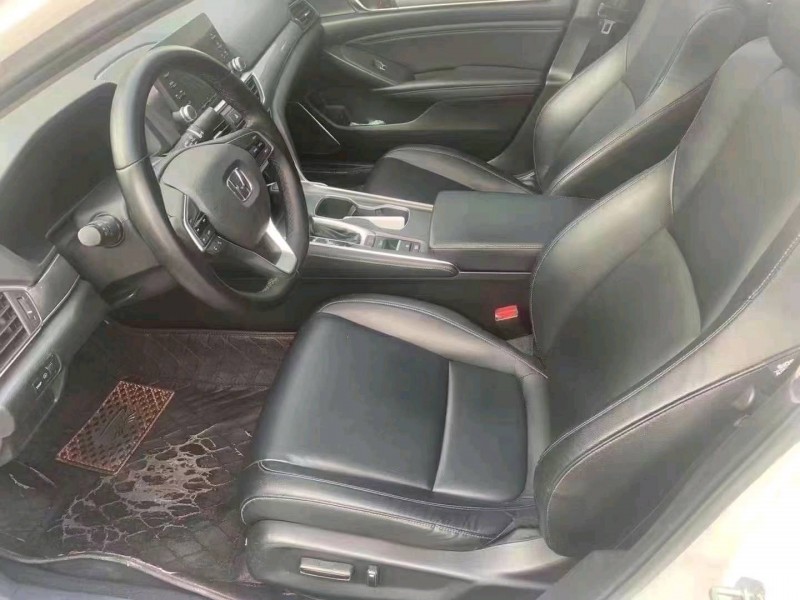 枣庄18年本田雅阁4