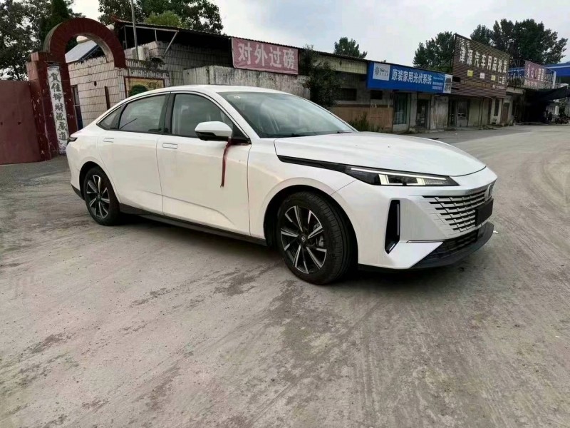 安陽23年長安汽車逸動2