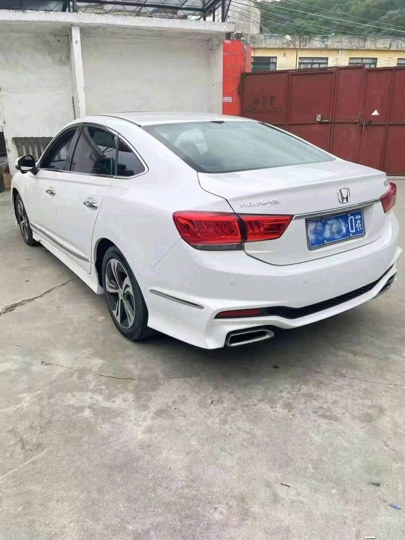 佛山17年本田思铂睿7