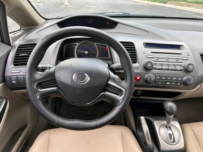 汕头14年本田思铭4