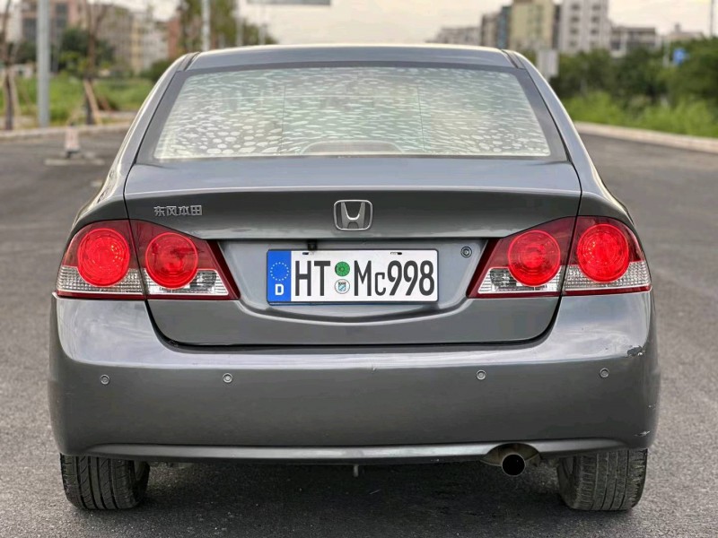 汕头14年本田思铭9
