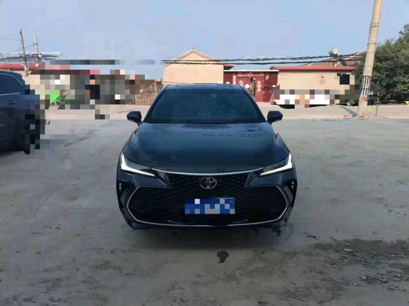 潍坊23年丰田亚洲龙1