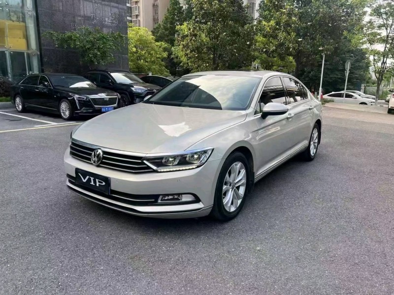 邵阳19年大众迈腾7