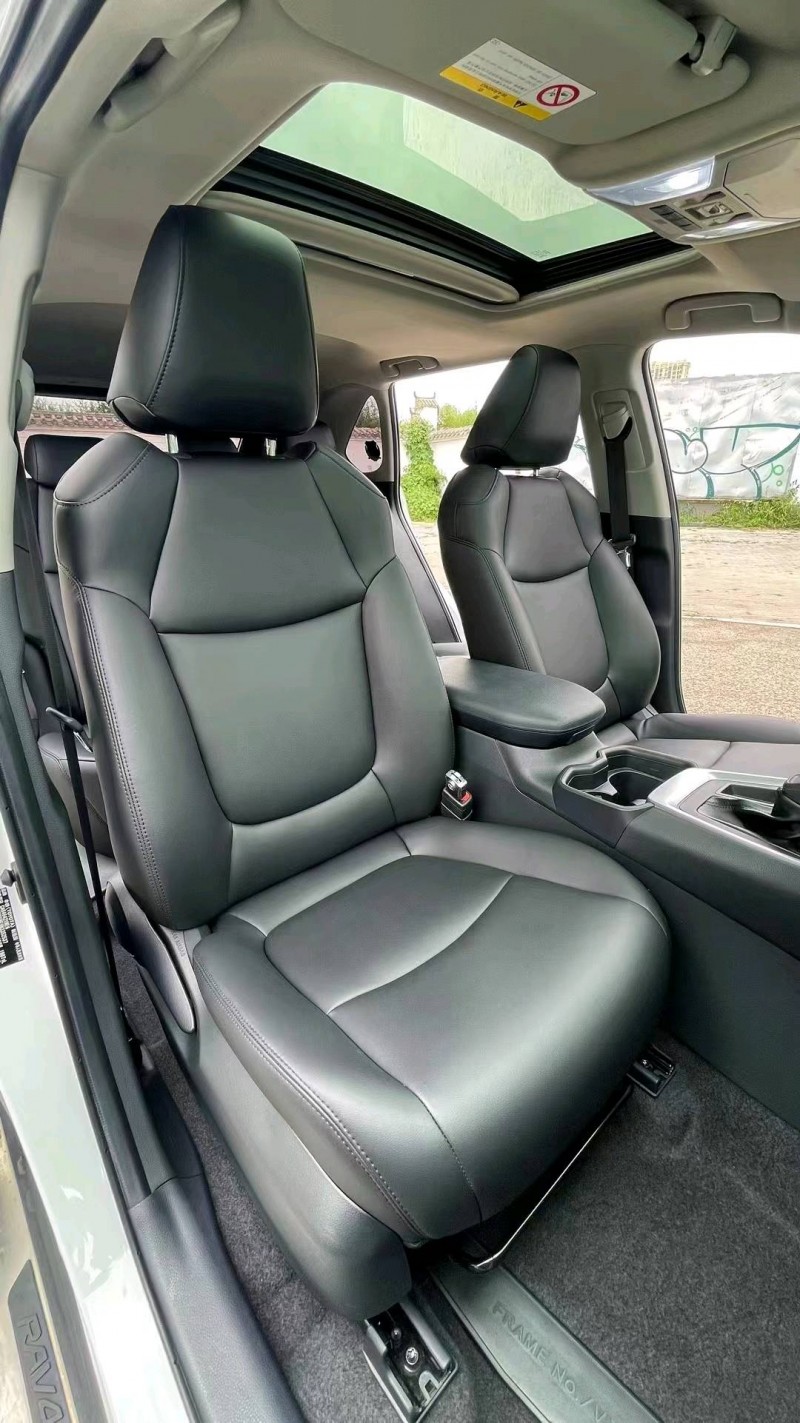 廊坊22年丰田RAV4荣放6