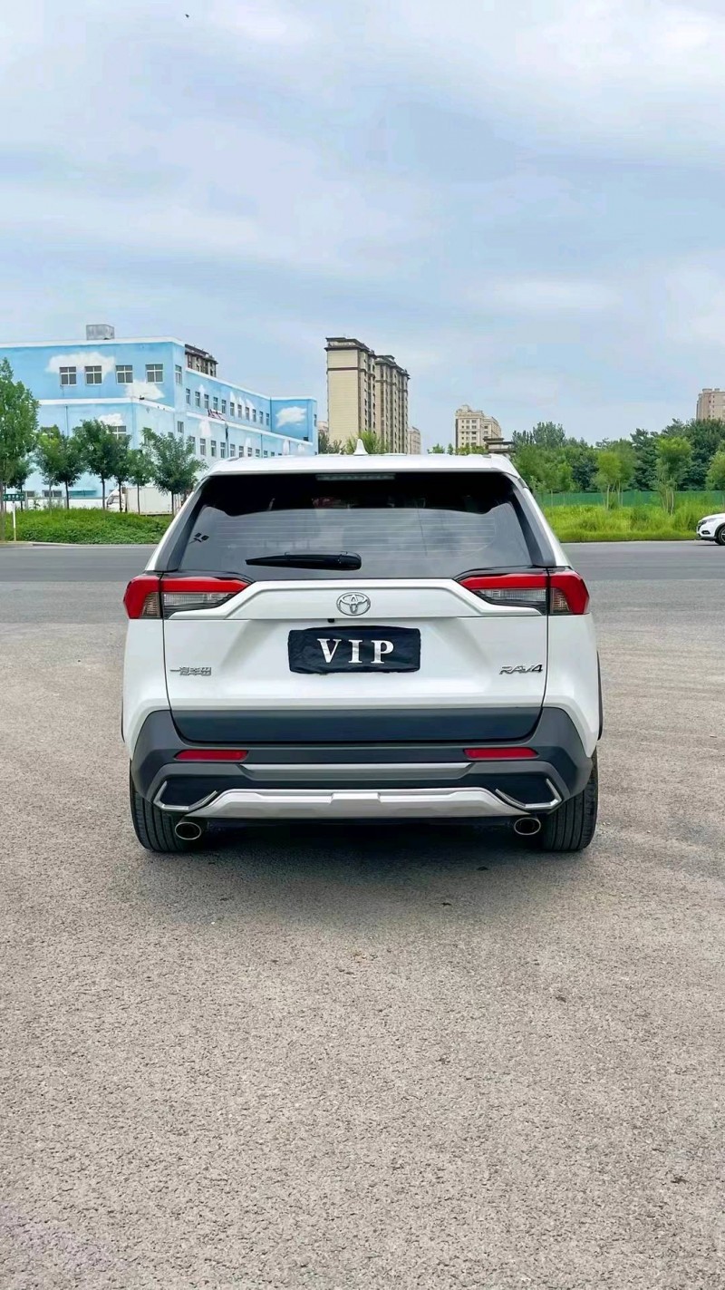 廊坊22年丰田RAV4荣放9