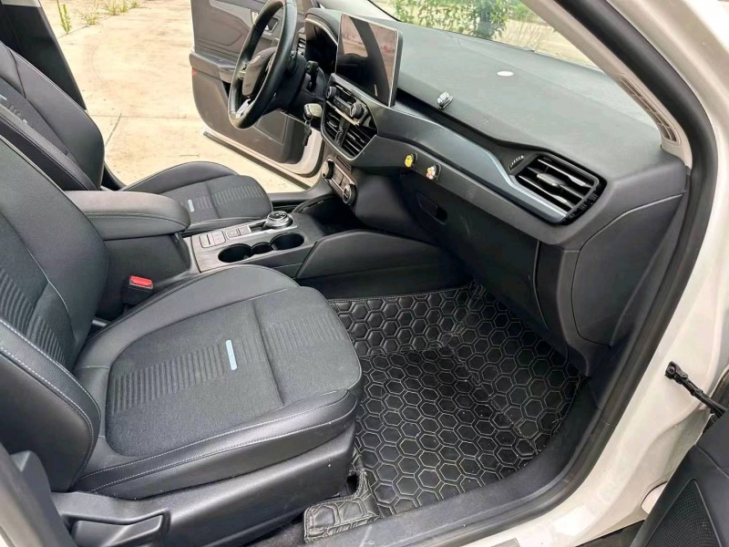 徐州20年福特福克斯6