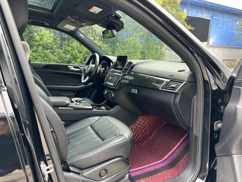 盐城19年奔驰GLS5