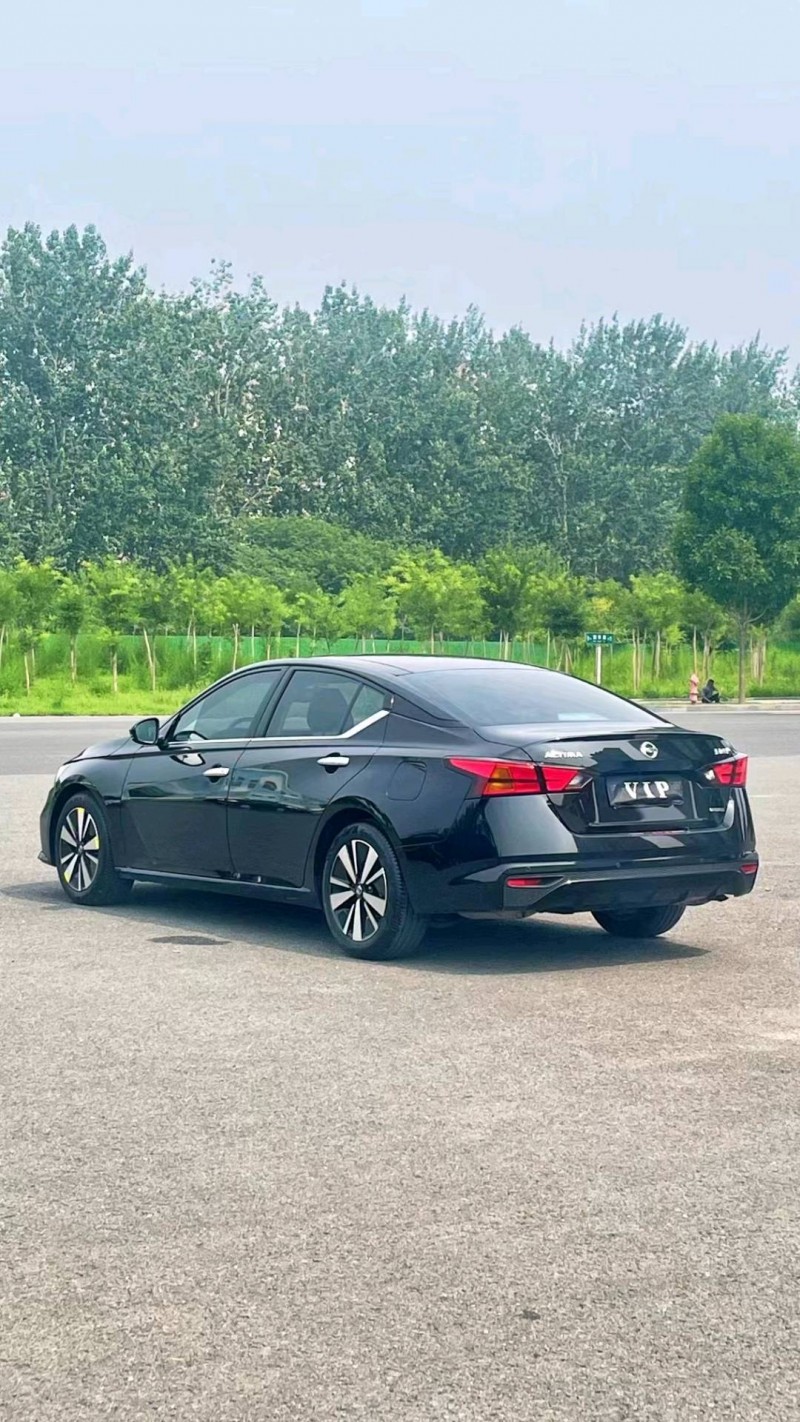 廊坊20年日产天籁8