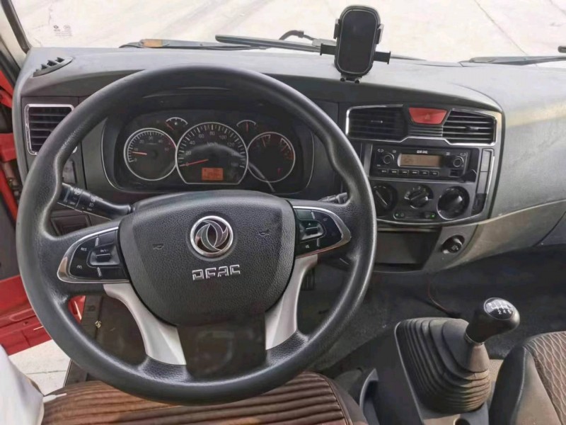 保定20年东风多利卡7