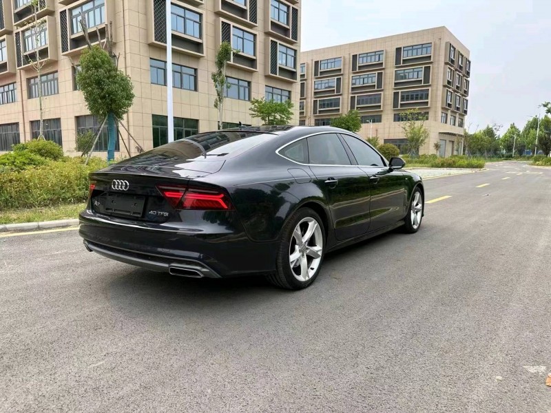 徐州17年奥迪A7L8