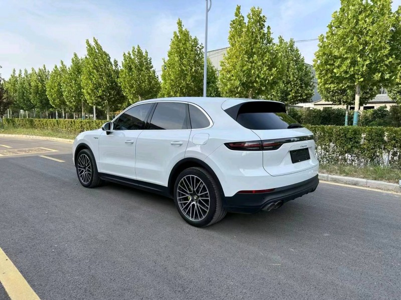 徐州20年保时捷卡宴7