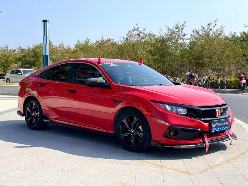 东莞21年本田思域2