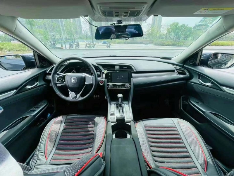 东莞19年本田思域8