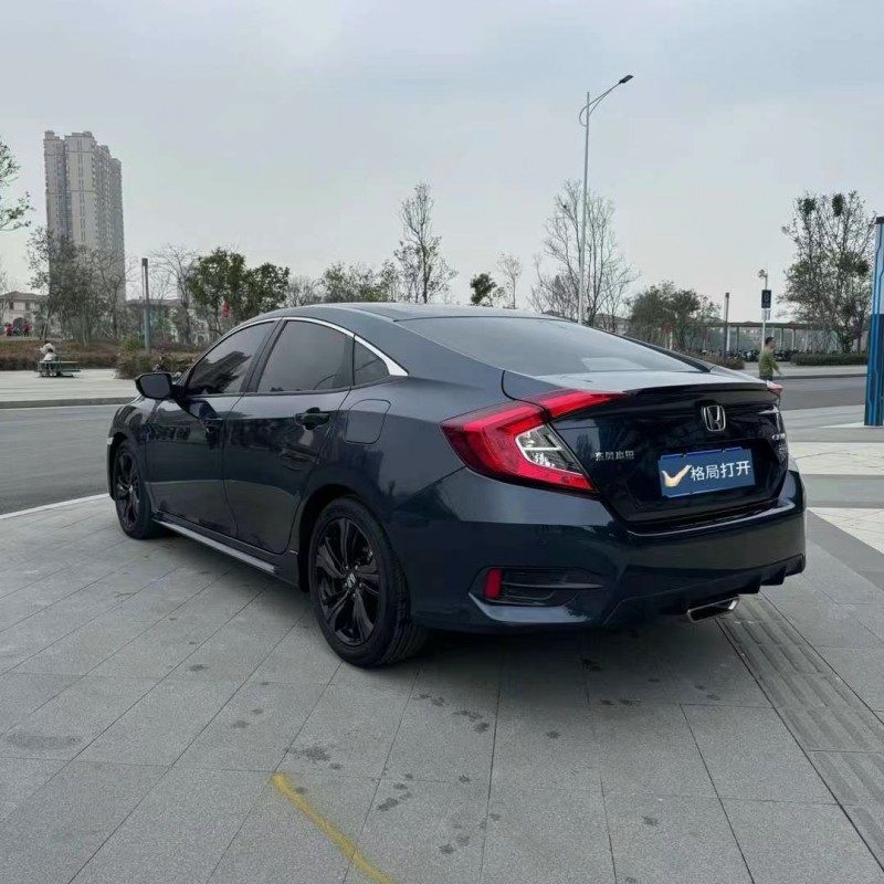 东莞22年本田思域8
