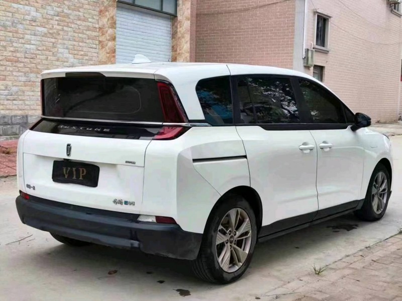 深圳23年奔騰nat8