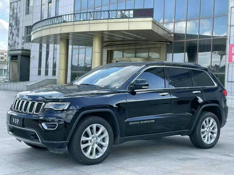 吉林18年Jeep大切諾基3