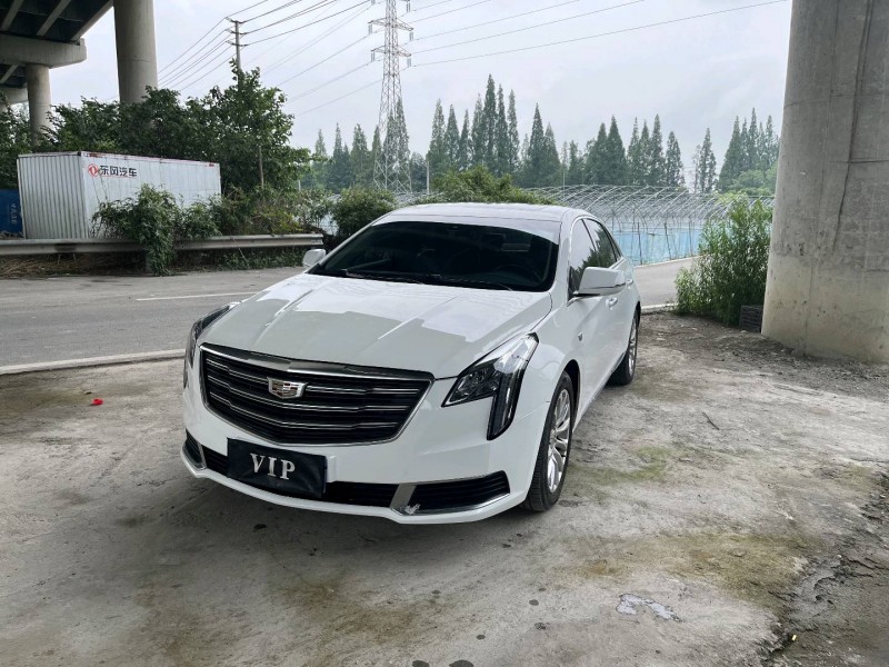 成都18年凯迪拉克XTS2