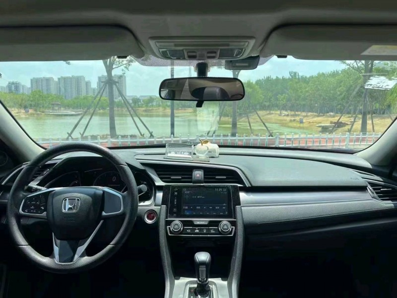 苏州18年本田思域5