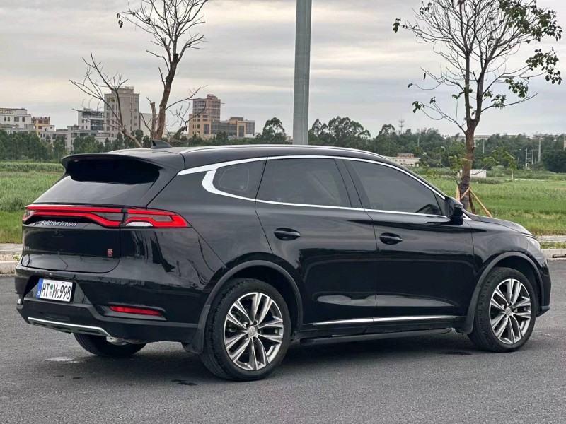 汕头19年比亚迪唐8