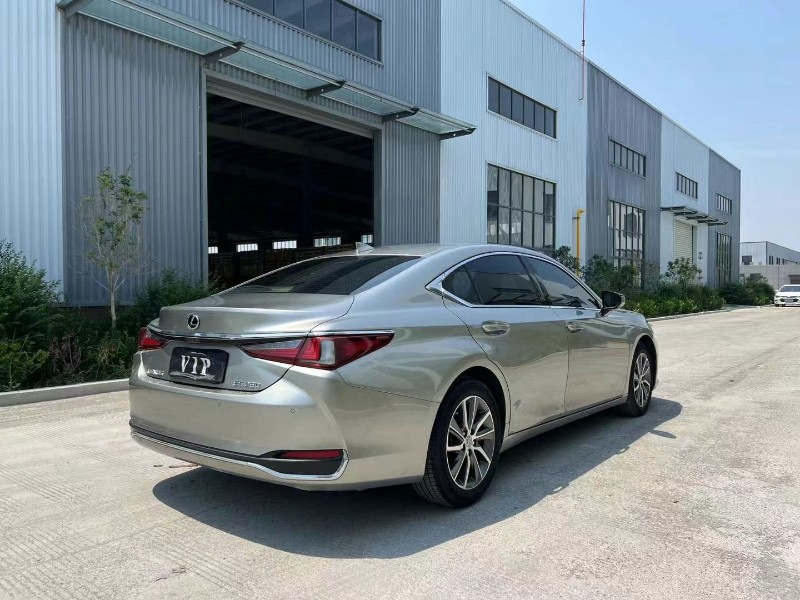 徐州20年雷克萨斯ES7