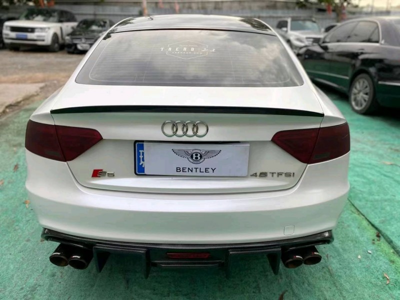 广州16年奥迪A54