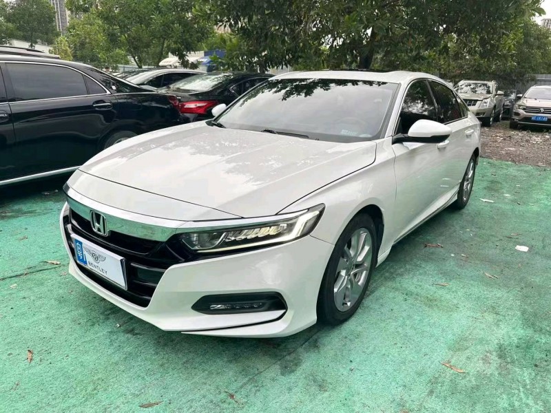 广州19年本田雅阁2