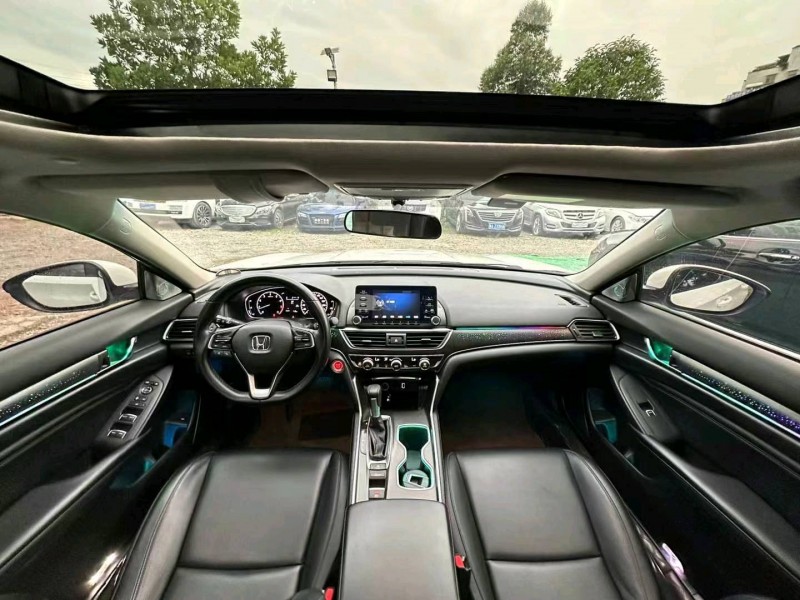 广州19年本田雅阁8