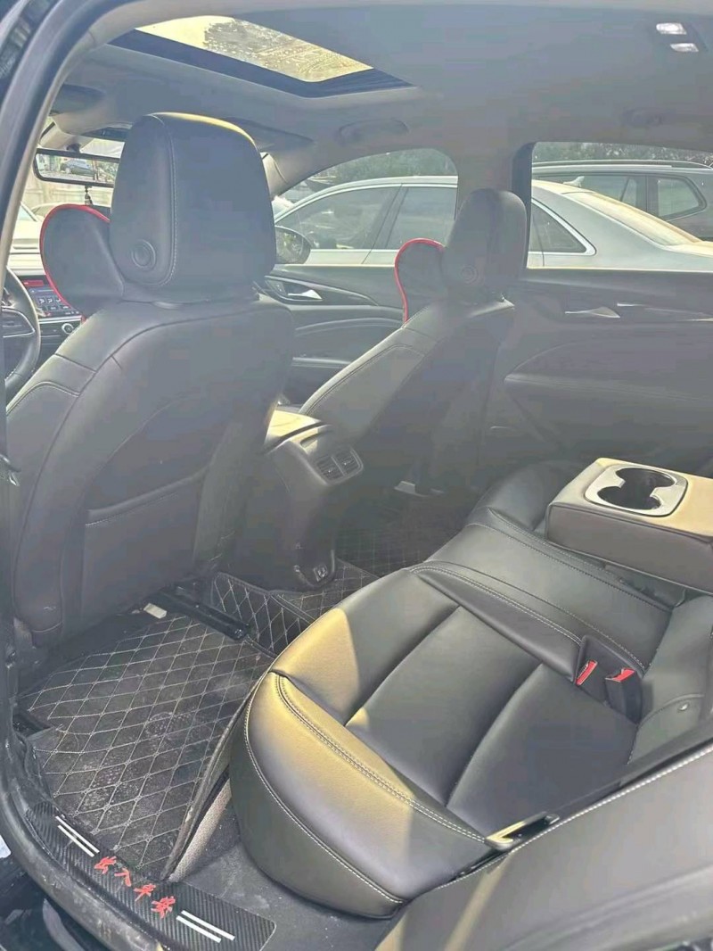 广州23年别克君威7