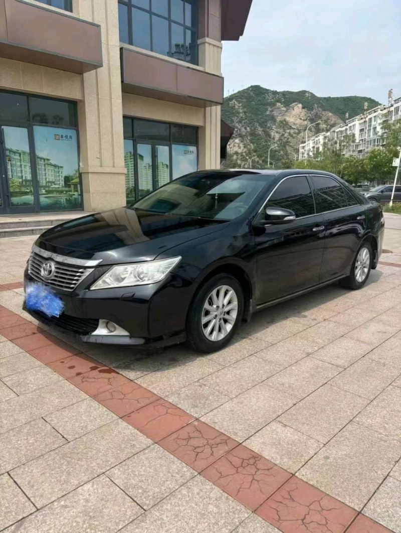 保定12年丰田凯美瑞2