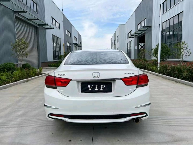 徐州16年本田思铂睿9