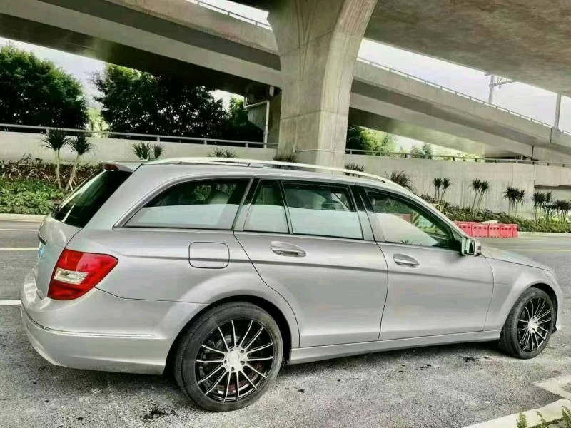 广州12年奔驰C4